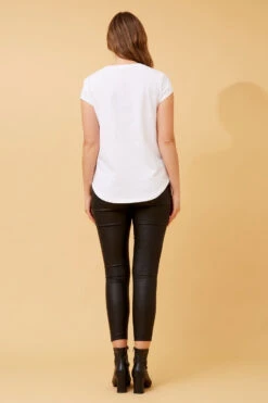 COCO GORGEOUS GRAPHIC TEE -Printedcarpetus 005978dabe390c78b0050253f891e04f