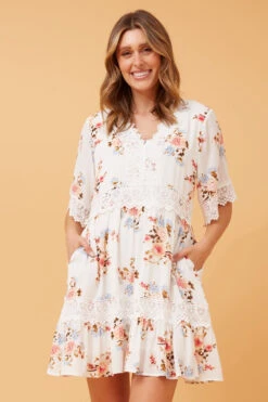 FLORAL LACE TEA DRESS -Printedcarpetus 0086173bea017b031f4d80eb7f266430