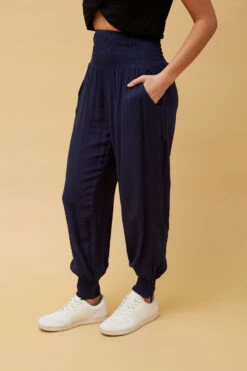 DARCY SOLID HAREM PANTS -Printedcarpetus 02ff0b2aceaf1d1f1ca7fe76247dbd87