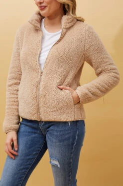 LYN ZIP FRONT FAUX FUR JACKET -Printedcarpetus 030a28d0bc88fe711690cbb20d25bbd8