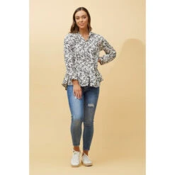 LILIANA ANIMAL PRINT TIERED TOP -Printedcarpetus 041f96abb410ca9de37e55e8dca7b1ad