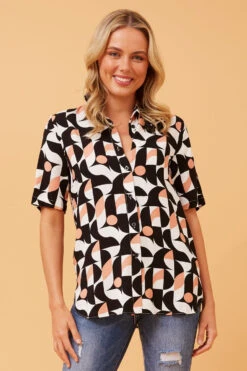 NURA ABSTRACT PRINT SHIRT -Printedcarpetus 06294f01fbee6c7c4590f963a98ac4d6