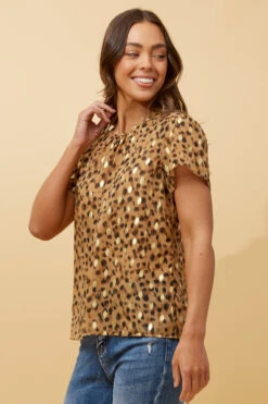 VITTIE ANIMAL FOIL PRINT TOP -Printedcarpetus 09edf8c803d754c81b43f35f54ffa16f