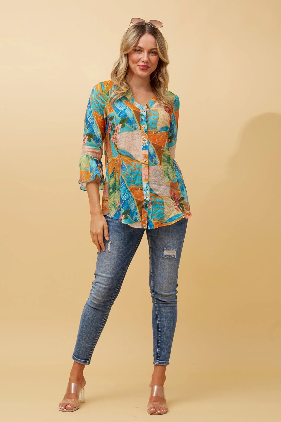 CHARLOTTE ABSTRACT PRINT BUTTON FRONT TOP 3 CHARLOTTE ABSTRACT PRINT BUTTON FRONT TOP