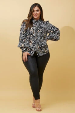 BELLE ANIMAL PRINT LONG BALLOON SLEEVESHIRT