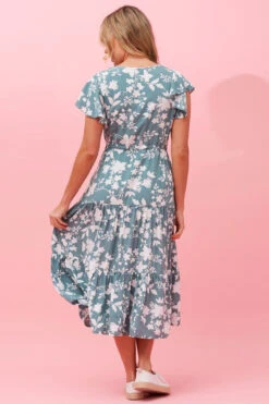 LISDON FLORAL TIERED MIDI DRESS -Printedcarpetus 19fe5df348cd226b0ce518a2e6d5b87a