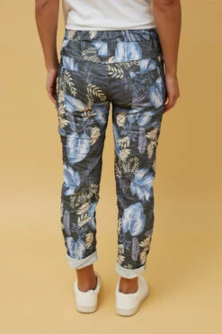 JANJA LEAF PRINT JOGGERS 15 JANJA LEAF PRINT JOGGERS -Printedcarpetus 1bae9eb4f8cb412a5fd0e8b2a2370f55