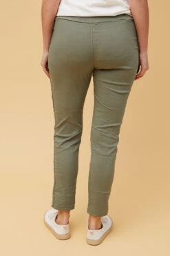 JANJA STUDDED JOGGER PANTS 37 JANJA STUDDED JOGGER PANTS -Printedcarpetus 2b33228d4e8cfa60b77c620e88c9f432