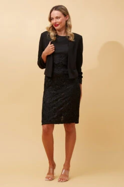 CAMIE CROP JACKET -Printedcarpetus 3209acb8e533c425c79b5cb003ee089c