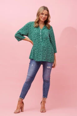 ROSETTA FLORAL SEQUIN DETAIL TOP