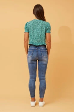 JAZELLE FLORAL TOP -Printedcarpetus 37258a546ae9fe30c9d91c692764442f