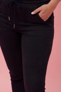 JANJA SOLID DENIMJOGGERS -Printedcarpetus 384f6a509fc1232d2f53f2009c265cb0