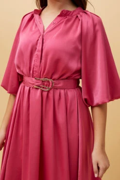 QUEENIE SATIN MIDI DRESS -Printedcarpetus 3ca4bf380a69ef7597cdd15583b3c36c