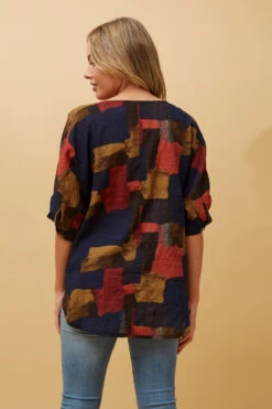 TARA ABSTRACT PRINT HI LOW HEM TOP -Printedcarpetus 405e65b70a70989c6797a09d1351b121