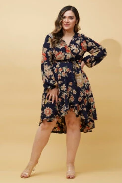 WILLOW FLORAL WRAP DRESS -Printedcarpetus 41215d65abfa369602c72a891dfd4fa6