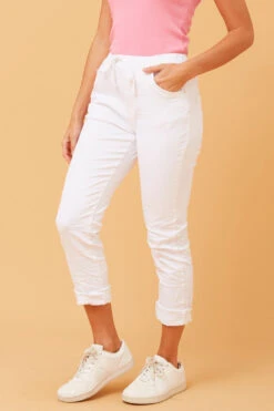 BRENTA SOLID JOGGER PANTS -Printedcarpetus 41353bbe50a90c8c239a7357e981650f