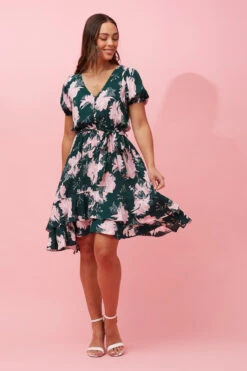 BRENDA FLORAL SHORT DRESS -Printedcarpetus 446059a29364884c42cc1b8f2c3f6c3c