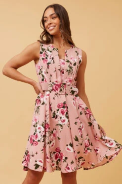 CITY FLORAL SKATER DRESS -Printedcarpetus 44db11f2989dacb7b2306a0e5bcad339 57adb58b 2b7d 4657 a27e 3053118f35d8