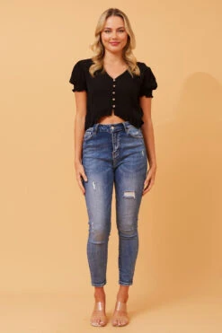 JAZELLA CROP TOP -Printedcarpetus 4542cdf74fd0c32e737259dd47fd24a4