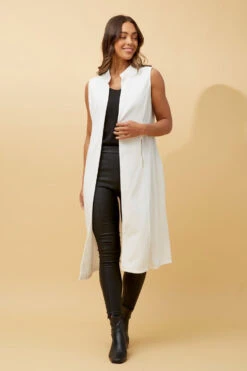 HYLEE LONGLINE VEST -Printedcarpetus 4625959431f190cc35eb5edc0140dfce e4113451 7d4b 45b8 97b6 a9ec04718fd0