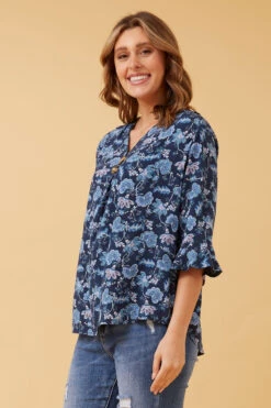 RUE FLORAL BUTTON DETAIL TOP -Printedcarpetus 49386e2dbe38fe4a54946a5806bb5f21