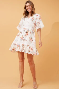 FLORAL LACE TEA DRESS -Printedcarpetus 4de2cdfad7fafe53aa6d8f473eb071e7