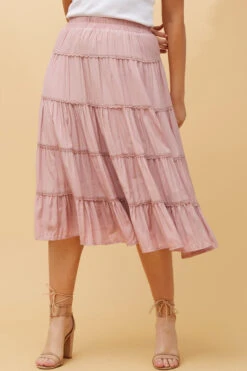 LUCIENE LACE TIERED MIDI SKIRT 23 LUCIENE LACE TIERED MIDI SKIRT -Printedcarpetus 525ce90744922b577507958a1bea8e81