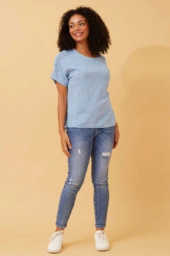 CONNIE EMBROIDERED FLORAL TOP 35 CONNIE EMBROIDERED FLORAL TOP -Printedcarpetus 555f469854b124a501e1bd07dcb61384