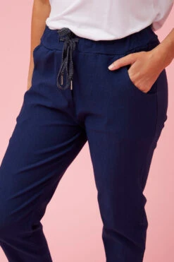 JANJA SOLID PRINT JOGGERS -Printedcarpetus 5745d481b22349005a50e92592fd4d4d