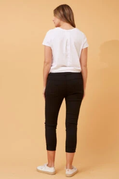 JANJA EMBELLISHED JOGGERS -Printedcarpetus 59306fb253ad29d50d06d2499a3bb986