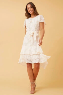 IZZY FLORAL PATTERN MIDI DRESS -Printedcarpetus 5f60ab79eaf78a428dbdb7b9effefecb 03ec1cf0 34c3 4364 8a45 03a73bcdbd7d