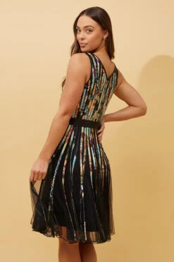 TRUDY SLEEVELESS RIBBON DETAIL DRESS -Printedcarpetus 63b8917c2d2f76be3d9764465b88d238