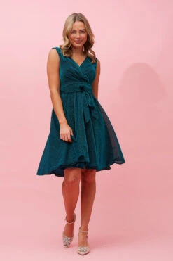 SLEEVELESS SHORT GLITTER DRESS