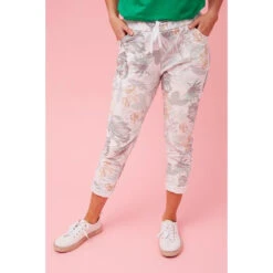 JANJA TROPICAL PRINT JOGGERS -Printedcarpetus 685adb101143e314bbadf4eed97b38f0