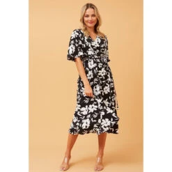 AVALON FLORAL MIDI WRAP DRESS 19 AVALON FLORAL MIDI WRAP DRESS -Printedcarpetus 6cba61e1c7f05e608d1d90c385d2d4ea