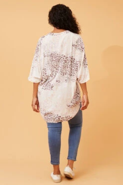 VIRGINIA ANIMAL PRINT HI LOW HEM TOP -Printedcarpetus 6d2f86038c80a47794299dfff0f646cb