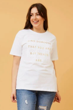 JULITA EMBOSSED GRAPHIC PRINT TOP -Printedcarpetus 6fe5a6c7dec7006e9c98b1ba1011eda9 23a364e4 27c7 4598 8ac5 b13c90e3493a