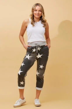 JANJA STAR PRINT JOGGER -Printedcarpetus 779679c4f1a809f9089882215dc59140