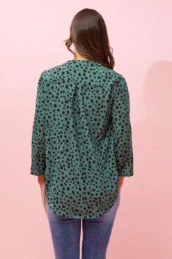 SPICY ANIMAL PRINT BLOUSE -Printedcarpetus 78b0b5912626aa63a72bc54e98d3d6e2