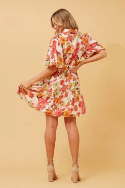 VELDA FLORAL SHORT DRESS -Printedcarpetus 7a63c33952476feedbcf8b02c9a6b6ab