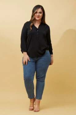 ROMINA SOLID BLOUSE 26 ROMINA SOLID BLOUSE -Printedcarpetus 7a8d38084cf303e25ffd44639e0ff939