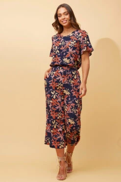 SONIA FLORAL TOP -Printedcarpetus 7b1b8cc27eeea47deff23b3439514ac4