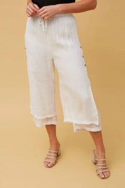 DAMIANA BUTTON DETAIL CULOTTES -Printedcarpetus 8074c93dacc99306bc23053e858aa851