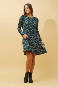 Stella VAYDA ANIMAL PRINT SHORT DRESS -Printedcarpetus 84ffdcedab0f56de9eccbd36c215e7c6 946b0062 44b4 46ad 8811 1c4536d77dde