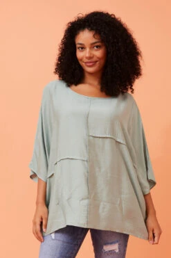 YURI OVERSIZED TOP -Printedcarpetus 8716c8d0f5aa2c31ad500af723344536