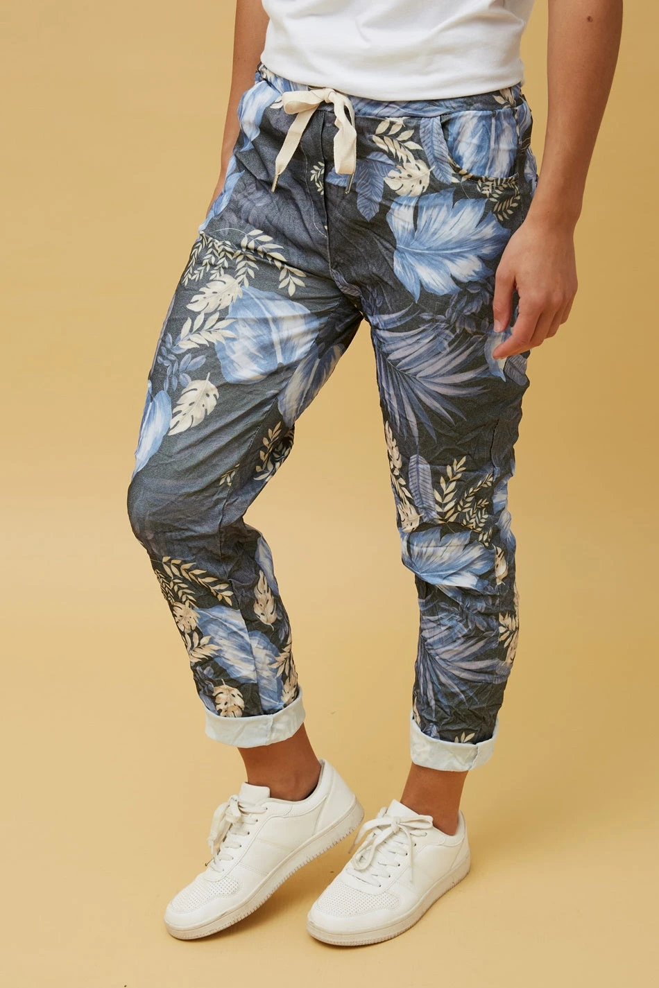 JANJA LEAF PRINT JOGGERS 4 JANJA LEAF PRINT JOGGERS - Image 2