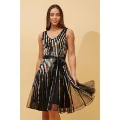 TRUDY SLEEVELESS RIBBON DETAIL DRESS -Printedcarpetus 8eff8b9791cac64c0f3d9dc0ddd79715