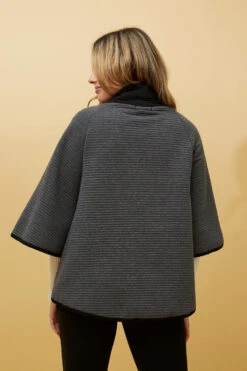 ROZ OVERSIZED PONCHO -Printedcarpetus 920f1d3b175d8258b0ab1e577509c902