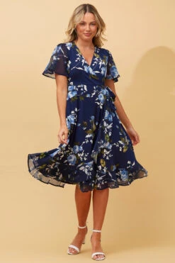 DALLAS FLORAL WRAP DRESS -Printedcarpetus 936c29d6a6c7f2a75f14e5f5a548caa3
