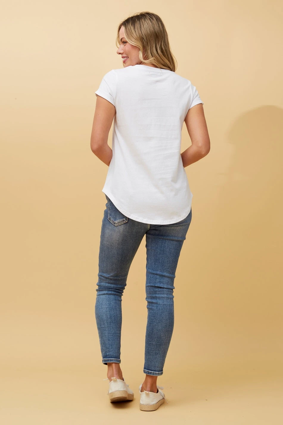 ASTRA GRAPHIC TEE 12 ASTRA GRAPHIC TEE - Image 10